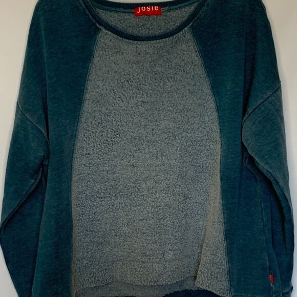 Natori Josie Long Sleeve Pullover Sweatshirt - Picture 1 of 9